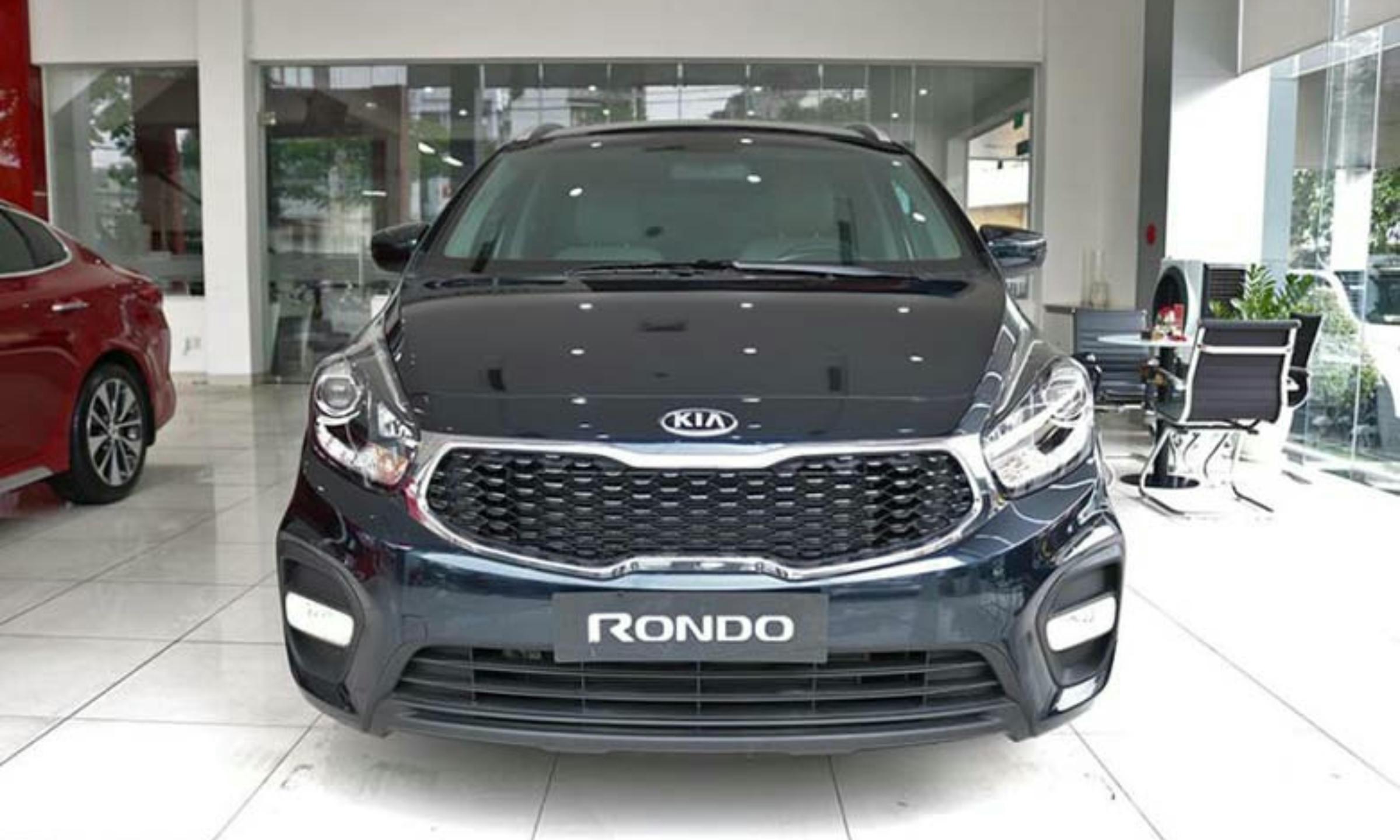 Kia Rondo 2021